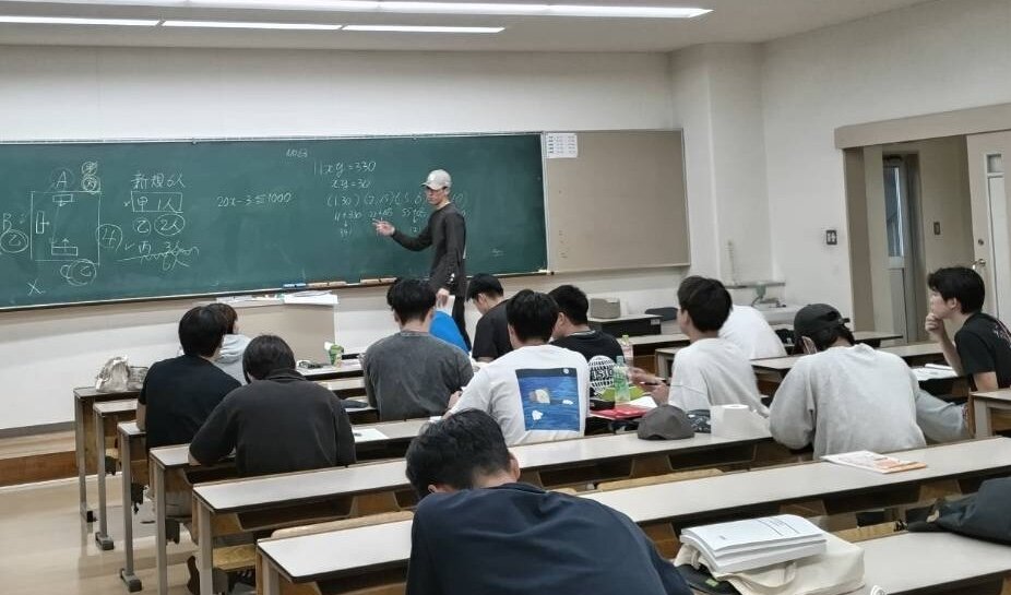 公務員対策講座実施中！！