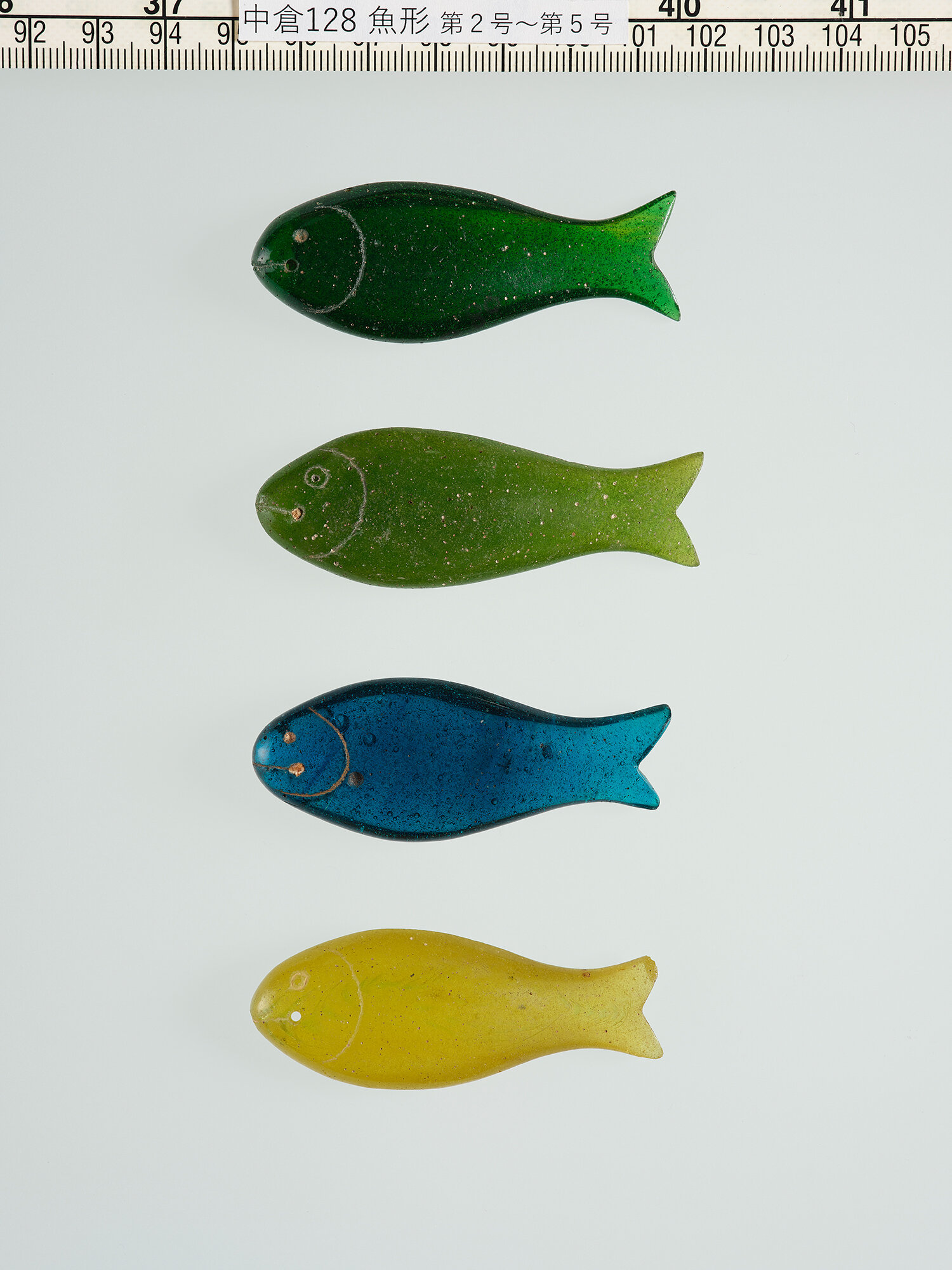 【宝物】魚形４点-2.jpg